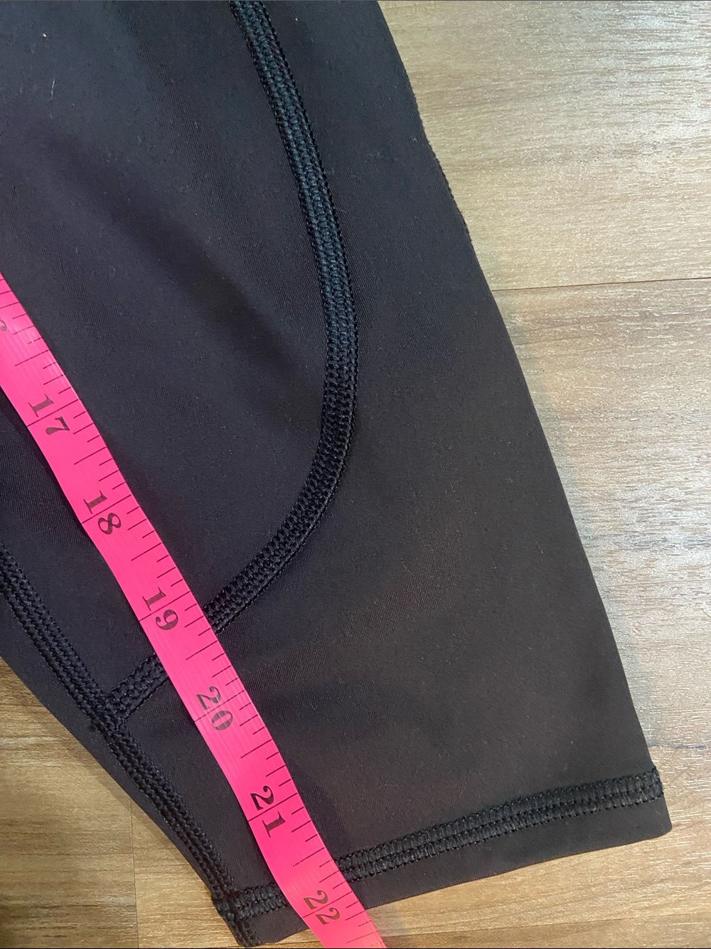 Athleta Rainer 7/8 Tight - Picture 4 of 12